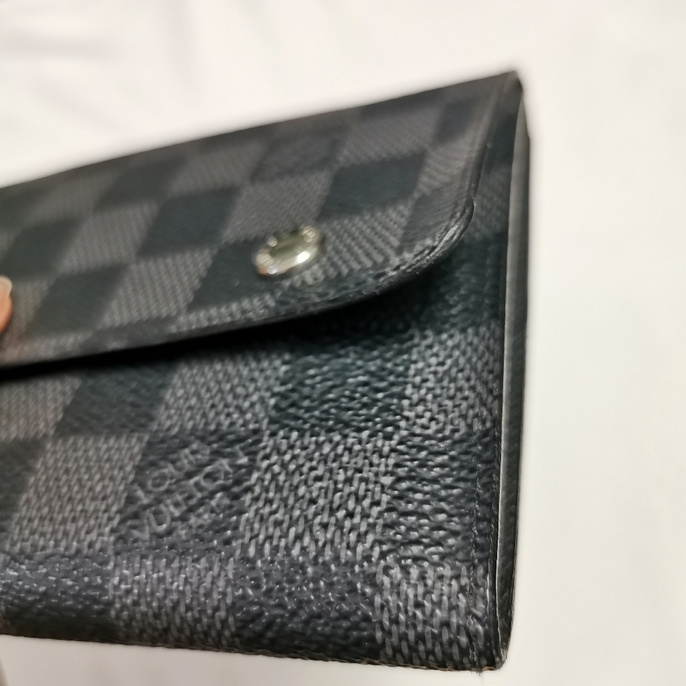 Louis Vuitton Damier Graphite Passport Holder Travel Case Two Snap MI2161 - Picture 4 of 8